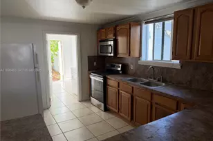 1738 SW 17th St, Miami, FL 33145 - Photo 24