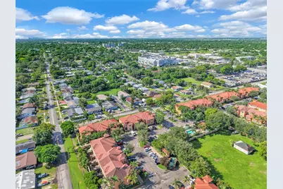 5844 Siena Ln, Hollywood, FL 33021 - Photo 36