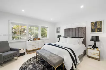 3909 Garden Ave, Miami Beach, FL 33140 - Photo 10