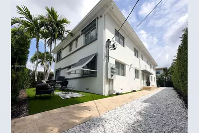 3909 Garden Ave, Miami Beach, FL 33140 - Photo 22