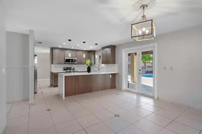 14020 SW 38th St, Miami, FL 33175 - Photo 6
