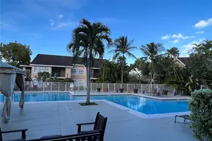 15689 SW 106th Ln, Miami, FL 33196 - Photo 18