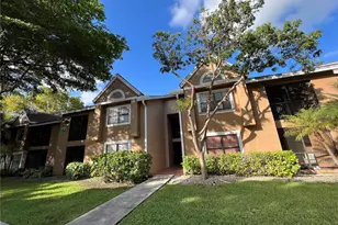 15689 SW 106th Ln, Miami, FL 33196 - Photo 2