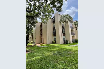 14221 N Kendall Dr #209C, Miami, FL 33186 - Photo 1