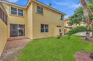 16879 SW 1st Manor, Pembroke Pines, FL 33027 - Photo 38