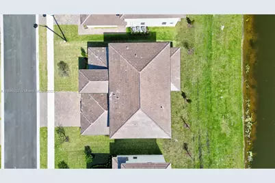 4390 SW 122nd Ter, Davie, FL 33330 - Photo 14