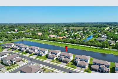 4390 SW 122nd Ter, Davie, FL 33330 - Photo 4