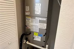 11381 SW 248th Ln, Homestead, FL 33032 - Photo 16