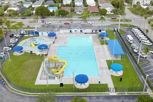 1987 NE 171 St, North Miami Beach, FL 33162 - Photo 16