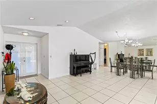 6090 NW 179th Terrace, Hialeah, FL 33015 - Photo 4