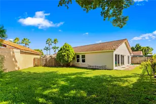 6090 NW 179th Terrace, Hialeah, FL 33015 - Photo 24