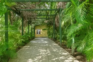 15000 Old Cutler Rd, Palmetto Bay, FL 33158 - Photo 18