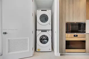 17550 Collins Ave, Sunny Isles Beach, FL 33160 - Photo 22