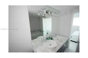 244 Biscayne Bl, Miami, FL 33132 - Photo 8