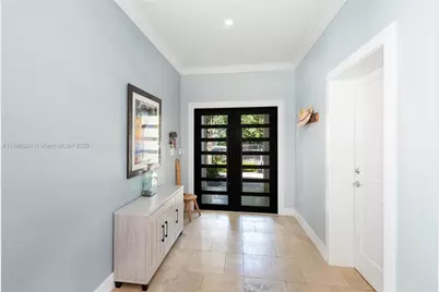 3056 New York St #3056, Miami, FL 33133 - Photo 2