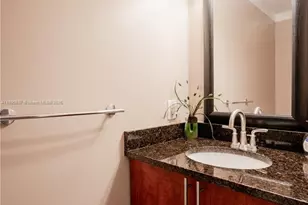 3024 S Oakland Forest Dr, Oakland Park, FL 33309 - Photo 6