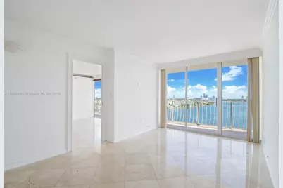 7601 E Treasure Dr #1219, North Bay Village, FL 33141 - Photo 4