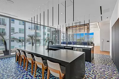 227 NE 2nd St #1610, Miami, FL 33132 - Photo 8