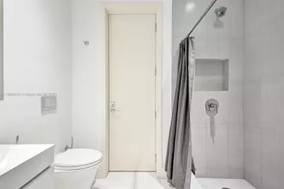 17475 Collins Ave #2302, Sunny Isles Beach, FL 33160 - Photo 22