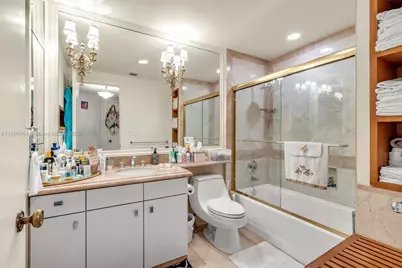 445 Grand Bay Dr #1001, Key Biscayne, FL 33149 - Photo 44