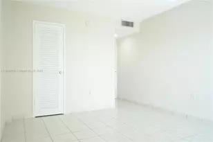 8000 Harding Ave, Miami Beach, FL 33141 - Photo 12