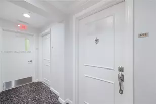 411 N New River Dr E, Fort Lauderdale, FL 33301 - Photo 24