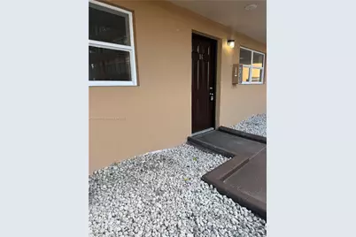 5425 W 24th Ave #16, Hialeah, FL 33016 - Photo 1