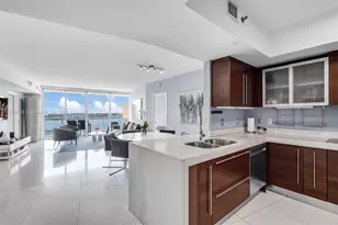 450 Alton Rd, Miami Beach, FL 33139 - Photo 1