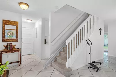 18536 NW 56th Pl, Miami Gardens, FL 33055 - Photo 12