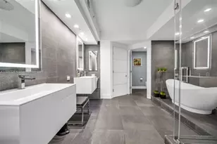 3201 NE 183rd St, Aventura, FL 33160 - Photo 32