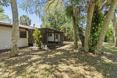 7502 Bayard Rd, Fort Pierce, FL 34951 - Photo 16