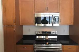 10350 W Bay Harbor Dr, Bay Harbor Islands, FL 33154 - Photo 12