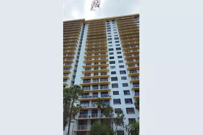 290 174th St #1905, Sunny Isles Beach, FL 33160 - Photo 2