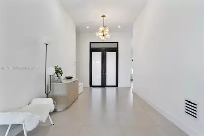 3502 N Ashwood Cir N, Hollywood, FL 33312 - Photo 4