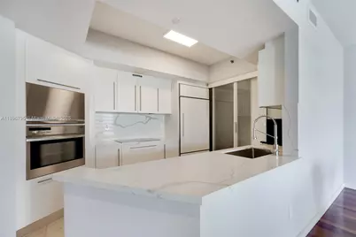 450 Alton Rd #906, Miami Beach, FL 33139 - Photo 12