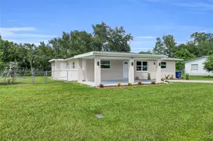 462 Muskegon Ave N, Fort Myers, FL 33905 - Photo 20