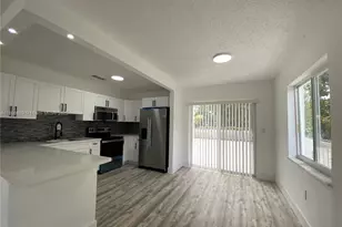 46 NW 44th St, Miami, FL 33127 - Photo 14