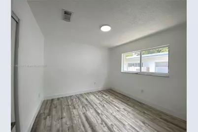 46 NW 44th St #46, Miami, FL 33127 - Photo 12
