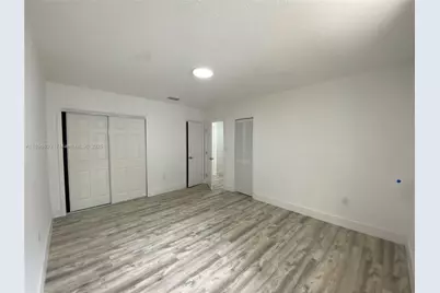 46 NW 44th St #46, Miami, FL 33127 - Photo 6