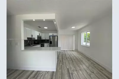 46 NW 44th St #46, Miami, FL 33127 - Photo 2