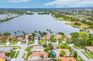 1181 NW 173rd Ave, Pembroke Pines, FL 33029 - Photo 24