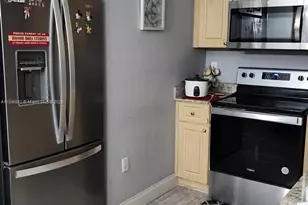 [Address not provided], Hialeah, FL 33015 - Photo 14