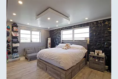 420 NE 12th Ave #401, Hallandale Beach, FL 33009 - Photo 18