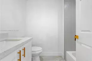 2926 NW 58th St, Miami, FL 33142 - Photo 40