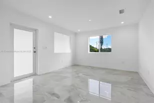 2926 NW 58th St, Miami, FL 33142 - Photo 8