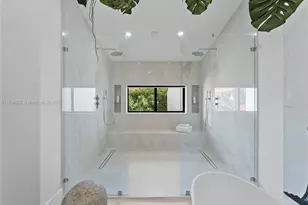 2000 S Bayshore Dr, Coconut Grove, FL 33133 - Photo 20