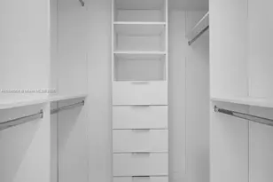 155 Ocean Ln Dr, Key Biscayne, FL 33149 - Photo 18