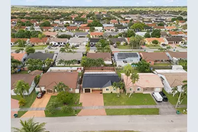 15327 SW 179th Ter, Miami, FL 33187 - Photo 6