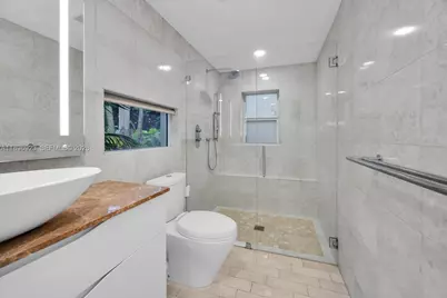 1100 El Rado St, Coral Gables, FL 33134 - Photo 20