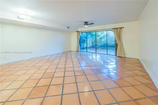 7890 SW 86th St, Miami, FL 33143 - Photo 6